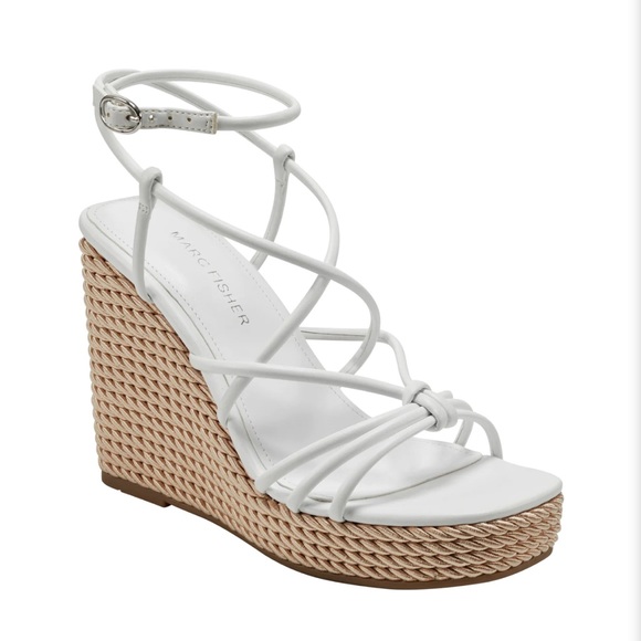 Marc fisher ZARAH STRAPPY ESPADRILLE WEDGE SANDAL worn once - Picture 2 of 10